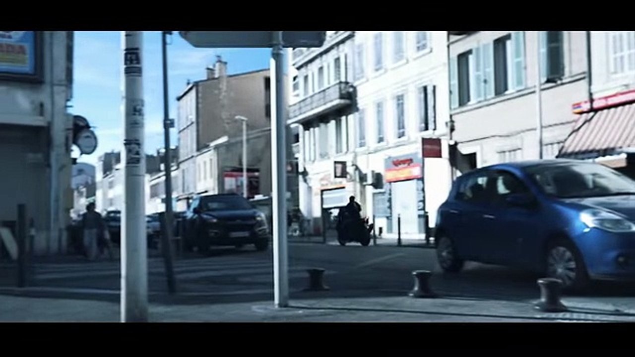 Alonzo - Bronzé à vie ft. Houssein (Clip Officiel)