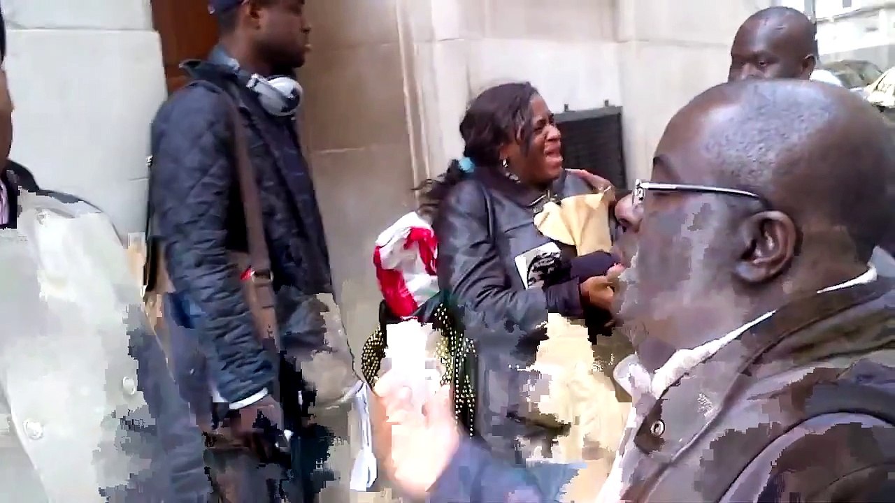 Nigerians Mistreated at the Nigeria High Commission London