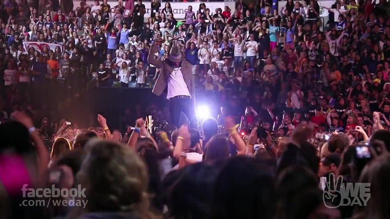 K'naan - Wavin' Flag (Live at We Day 2010)