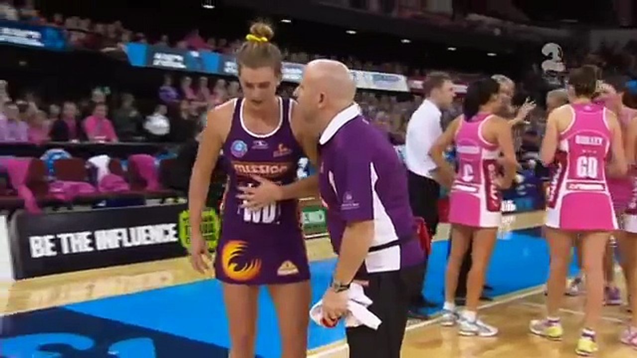 2013 Netball GF - Thunderbirds vs. Firebirds (2nd Qtr)