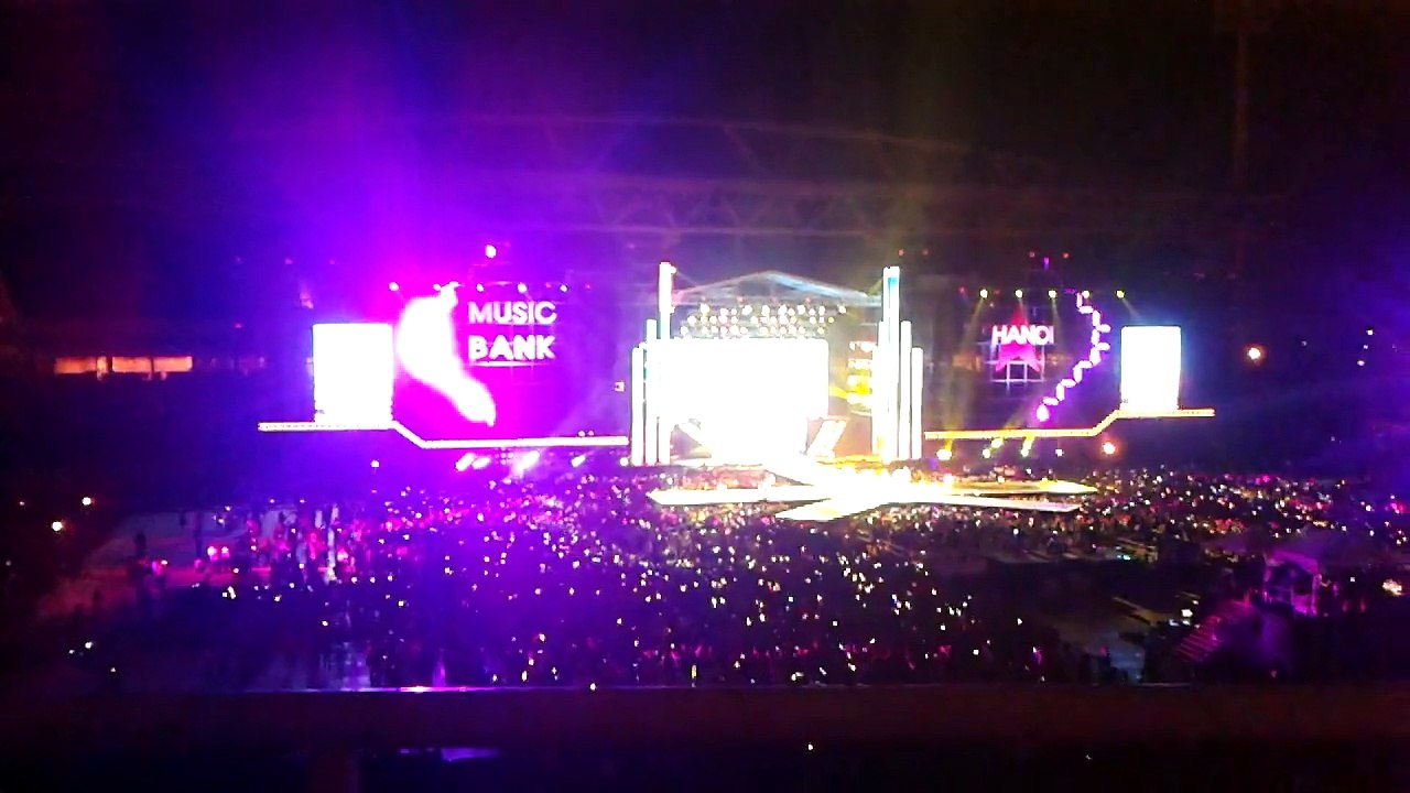 [Music Bank in Ha Noi] Nonono - Apink