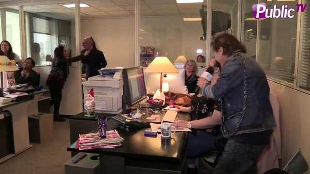 Exclu Vidéo : Bernard Minet : quand le Musclé fait chanter la rédac' de Public...