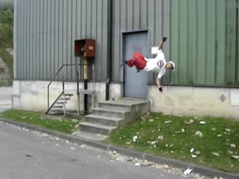 MOV02805