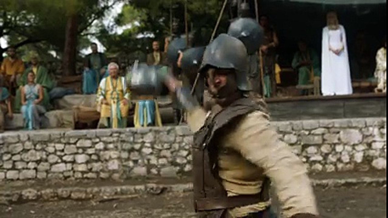 Daenerys Vows to Finally Get Her Revenge in This Epic New Game of Thrones Season 5 Trailer - E! Online