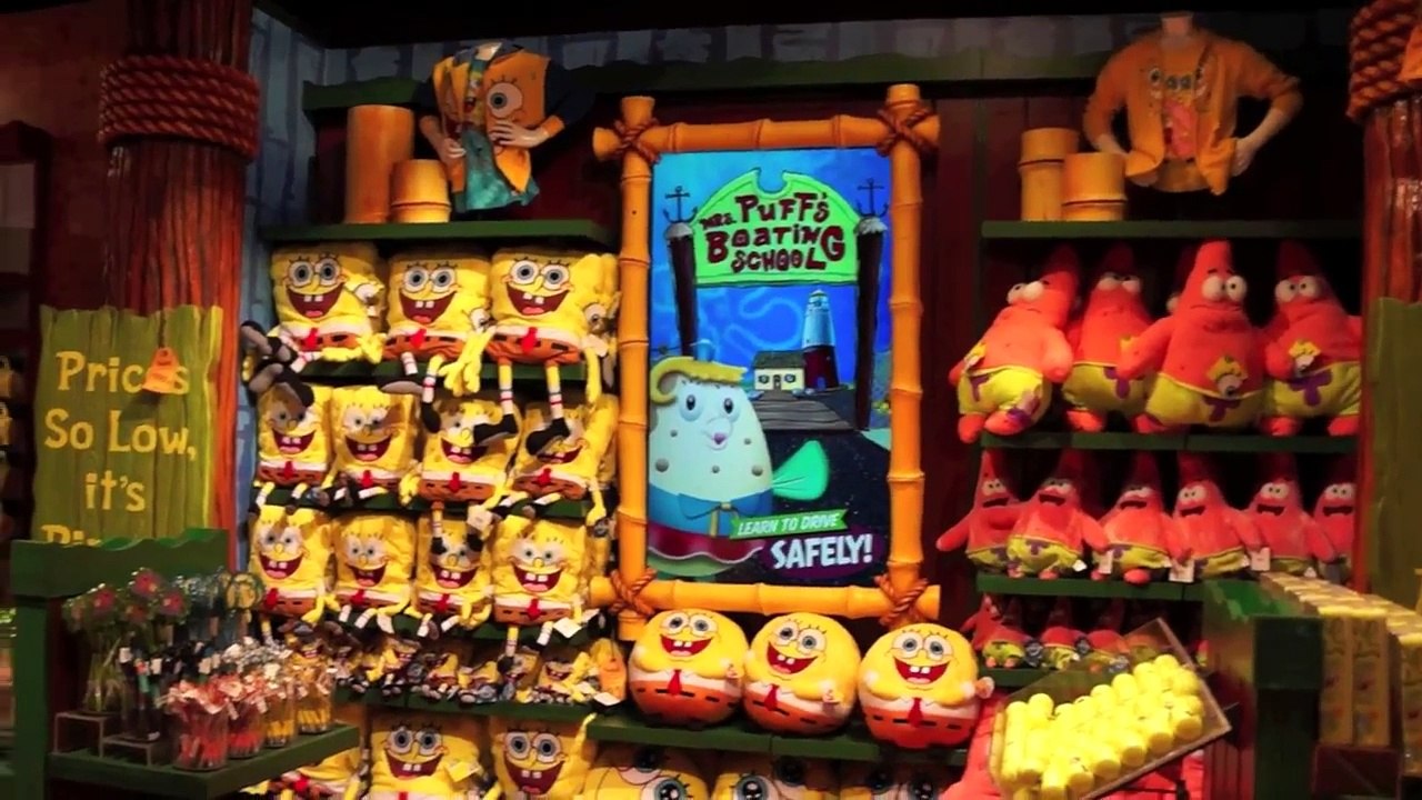 Inside SpongeBob StorePants at Universal Studios - Meet SpongeBob SquarePants