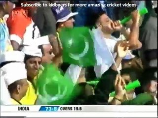SHOAIB AKHTAR AMAZING BOWLING SPELL VS INDIA