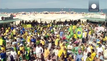 Deuxième journée de manifestation contre Dilma Rousseff au Brésil