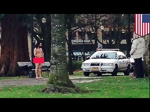 Hombre desnudo roba el arma taser de un policía y luego decide darle un caluroso abrazo