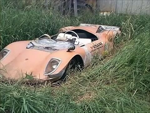 Carros abandonados Dubai