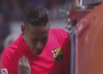 Neymar Angry reaction after been substituted