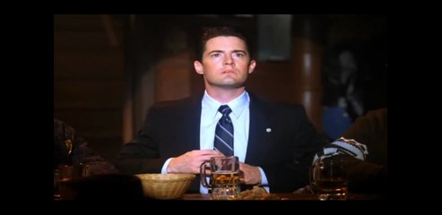 Twin Peaks - The World Spins (2x07 - No Spoilers !) David Lynch and Mark Frost