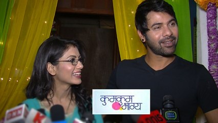 Abhi Plans To Get A Special Gift For Pragya | Kumkum Bhagya | Zee Tv