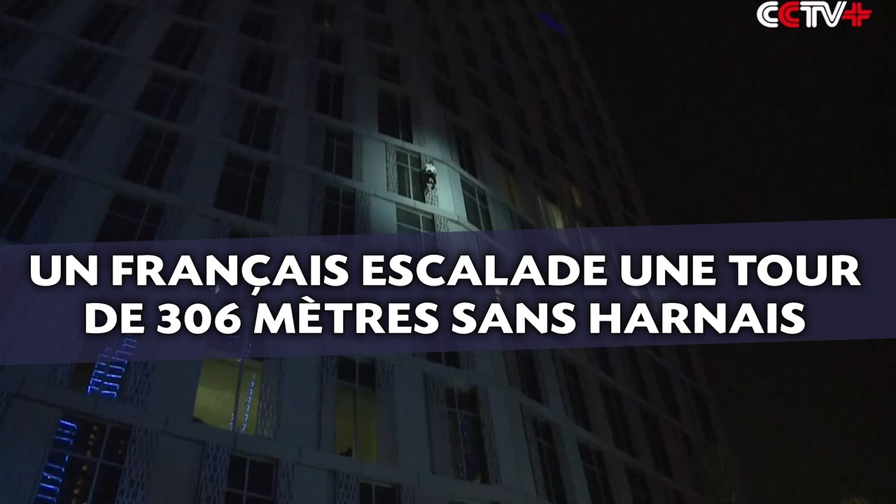 Le «Spiderman français» escalade la plus haute tour torsadée du monde sans harnais