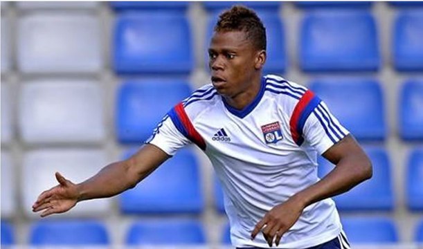 OL : Clinton N'Jie se moque des critiques