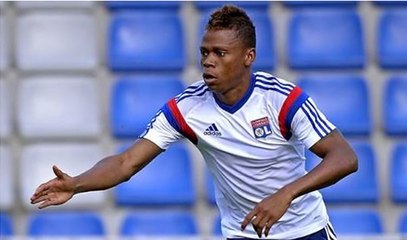 OL : Clinton N'Jie se moque des critiques