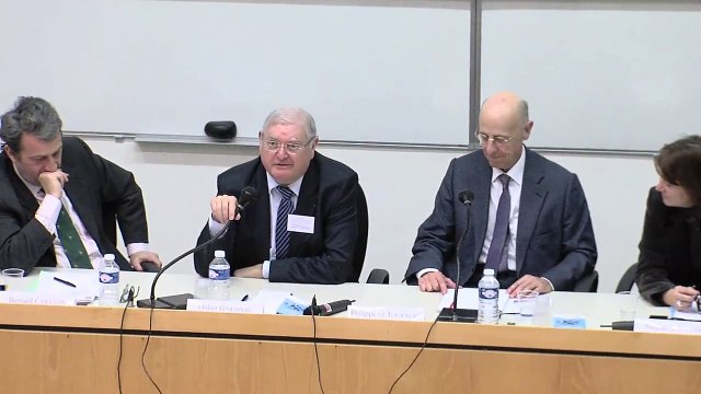 IDP-AFJE_Juriste d'entreprise - 11 - Table ronde (Didier Gardinal, président de la CCI Midi-Pyrénées, Stéphanie Fougou et Bernard Carayon ; modérateur : Philippe Le Tourneau, professeur émérite, UT1 Capitole)