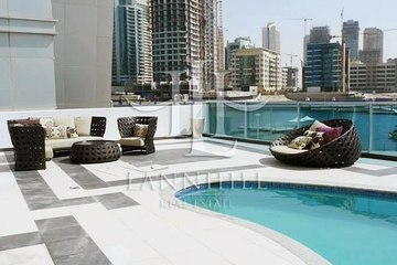 Stunning Triplex Villa With Excellent Interiors And Unrivalled Views Of The Marina