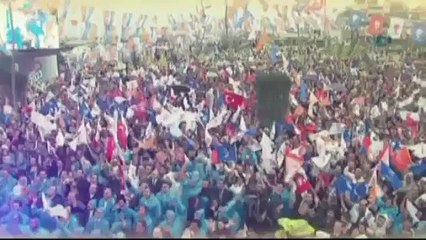 Tek başına çalışıyor !