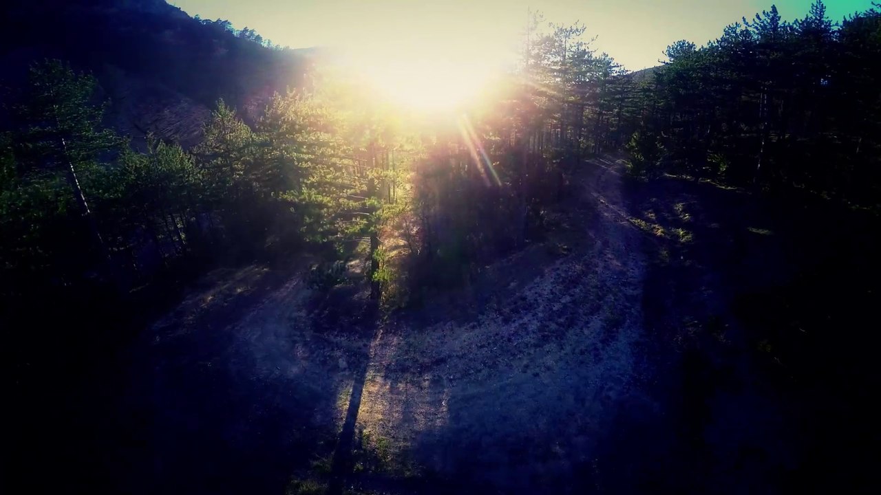 dji phantom 2 valle de la roanne