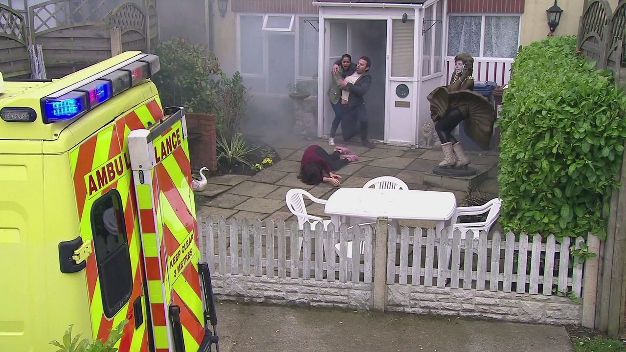 Official Hollyoaks Trailer Spring 2015