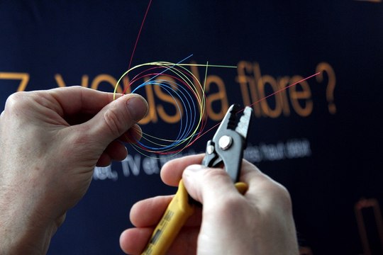 De sa conception à son utilisation, la fibre optique accélère à Metz