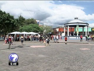 Vecinos de Moravia recolectan insumos para familias afectadas por incendio