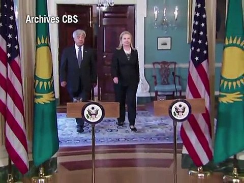 Hillary Clinton part en campagne, en attendant les républicains