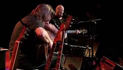 Viva La Quinta Brigada - Christy Moore ( live - Glasgow  Barrowland)