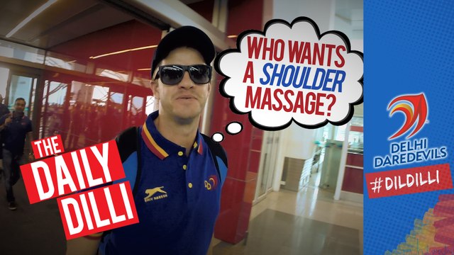 Albie Morkel shows off his in-flight massage skills | THE DAILY DILLI 11