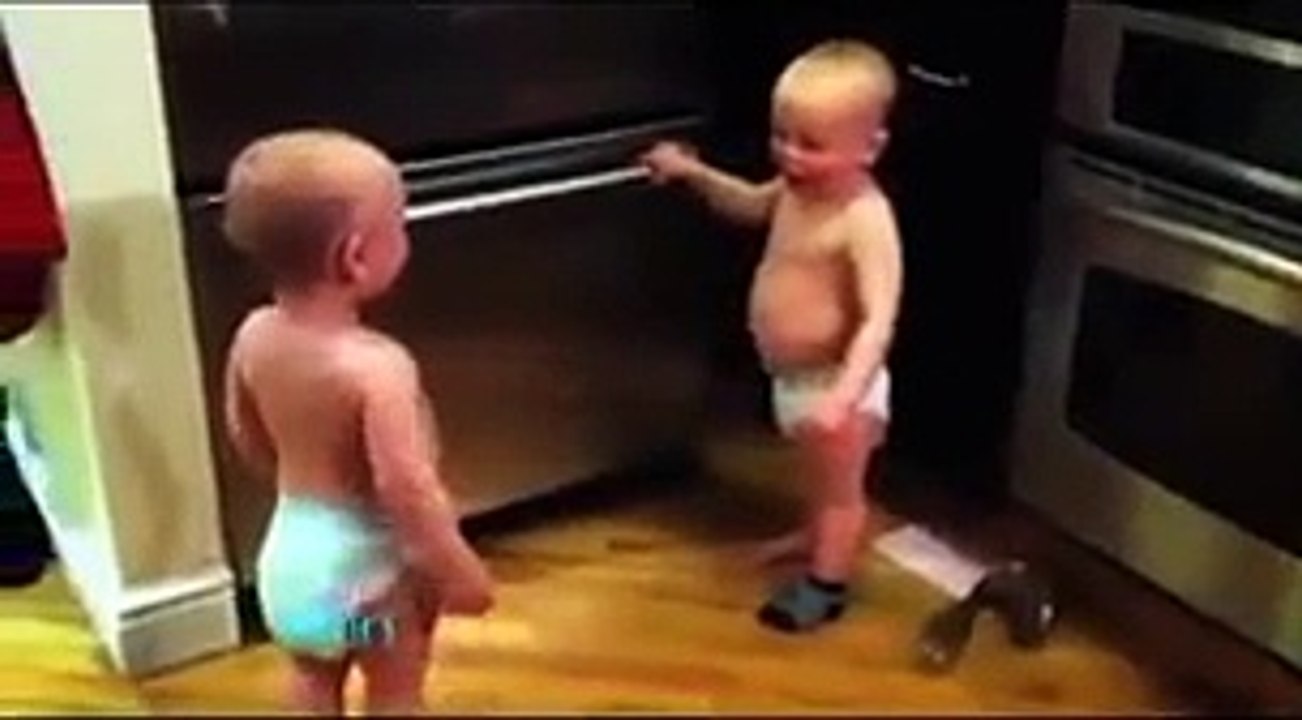 KIDS FIGHT OVER MARRIGE FUNCTION