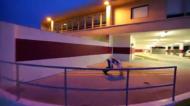 Assassin's Creed Meets Parkour in Real Life (1080p)