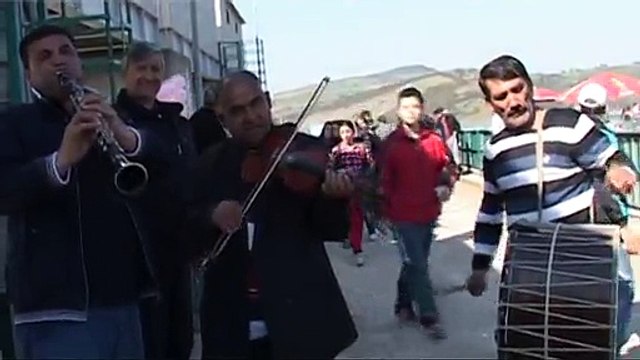 Çanakkale içinde vurdular beni