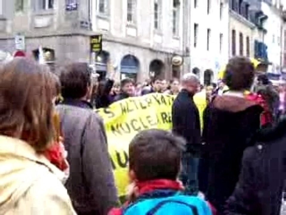manif EPR à Rennes