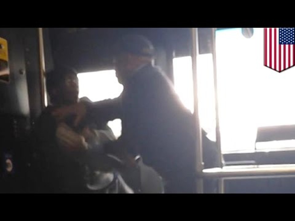 Conductor de autobús en Nueva York ataca a joven que le pidió que lo llevara gratis
