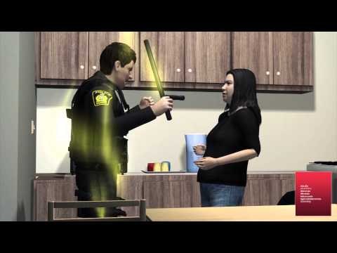 Policía de Winnipeg golpea brutalmente a una mujer en su propia casa y en frente de su hijo