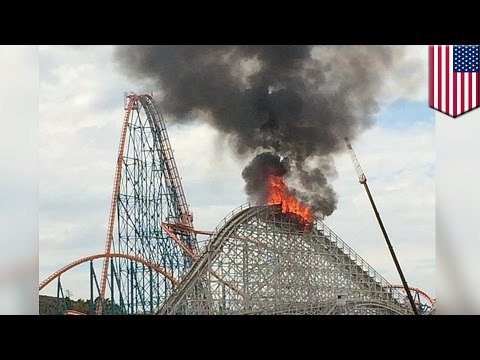 La famosa montaña rusa “Colossus” se incendia durante obras de remodelación