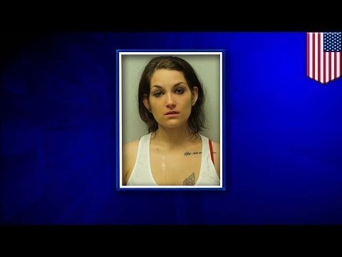 Mujer arrestada por policía encubierto al intentar convertir biblioteca publica en prostíbulo