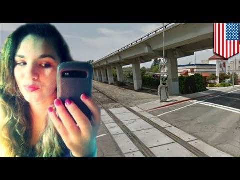 Joven distraída mientras utiliza su celular es arrollada por un tren