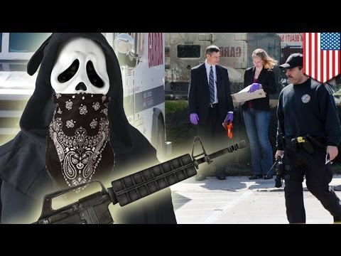 Ladrones enmascarados asaltan auto blindado en Filadelfia