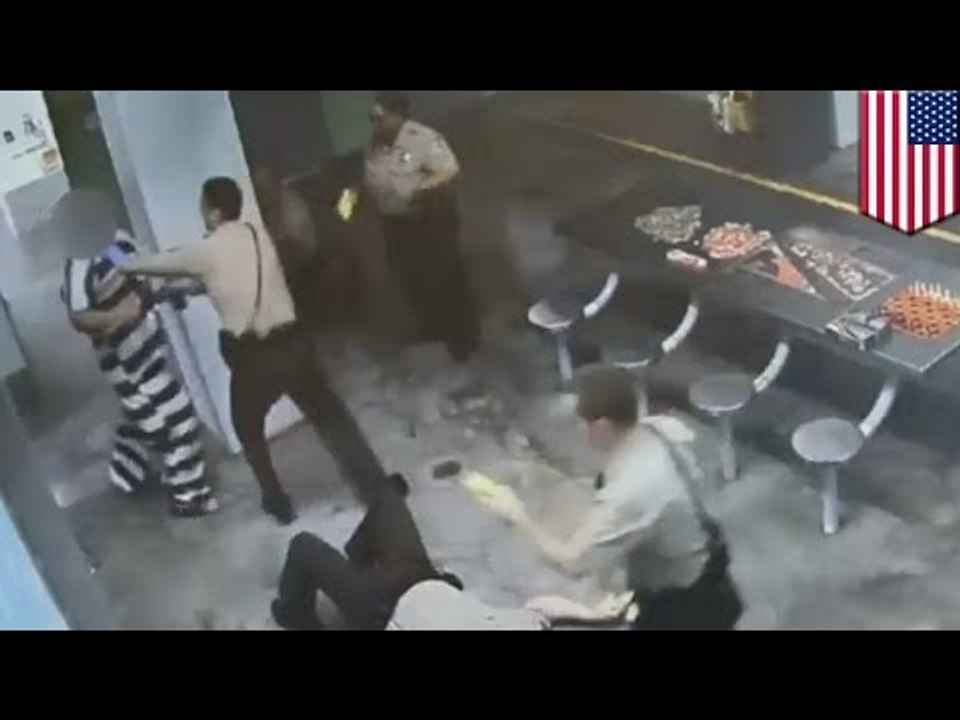 Kung-fu vs pistolets Taser : Un prisonnier psychiatrique attaque de nombreux gardiens de prison