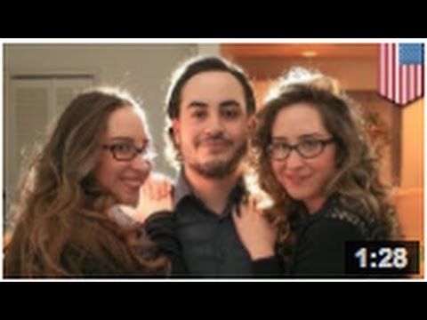 Triangle amoureux: Deux soeurs jumelles partagent tout même un mec!