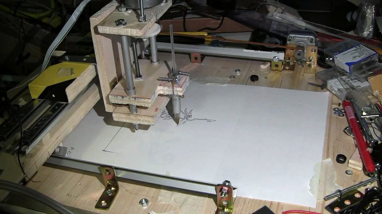 CNC PLOTTER 3 AXIS Home Made Machine Print a Phoenix - Andrea Passannanti