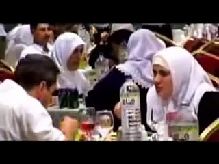 Stories about various Americans, converting to Islam and going to Hajj