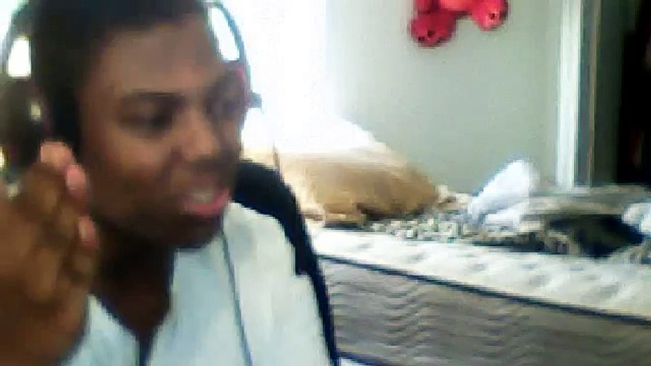 Manchild frauds about being a PC gamer!