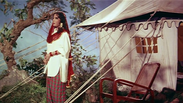 Mausam Hain Aashiqaana - Meena Kumari - Ashok Kumar - Pakeezah - Ghulam Mohammed - Old Hindi Song
