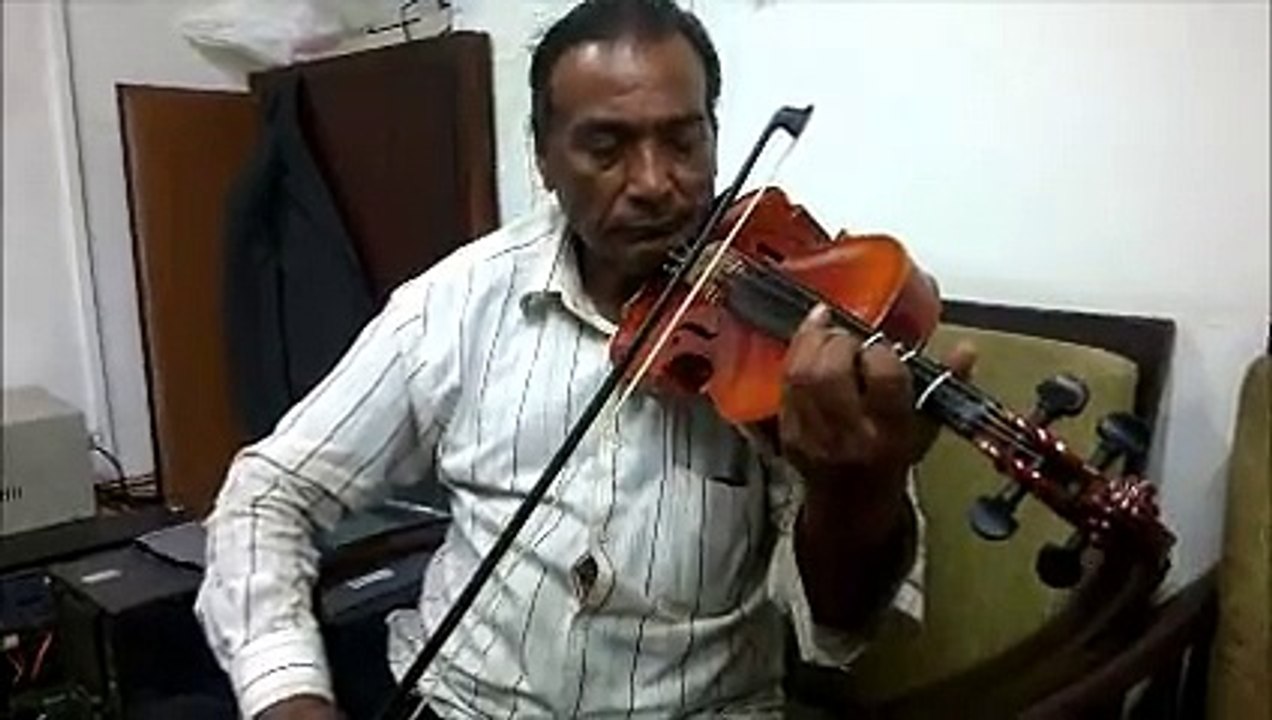 Ustaad Mukhtar Qadri........ Suno na Sang e mar mar ....