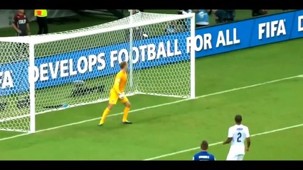 Joe Hart: "Give me the f*cking ball!!!"