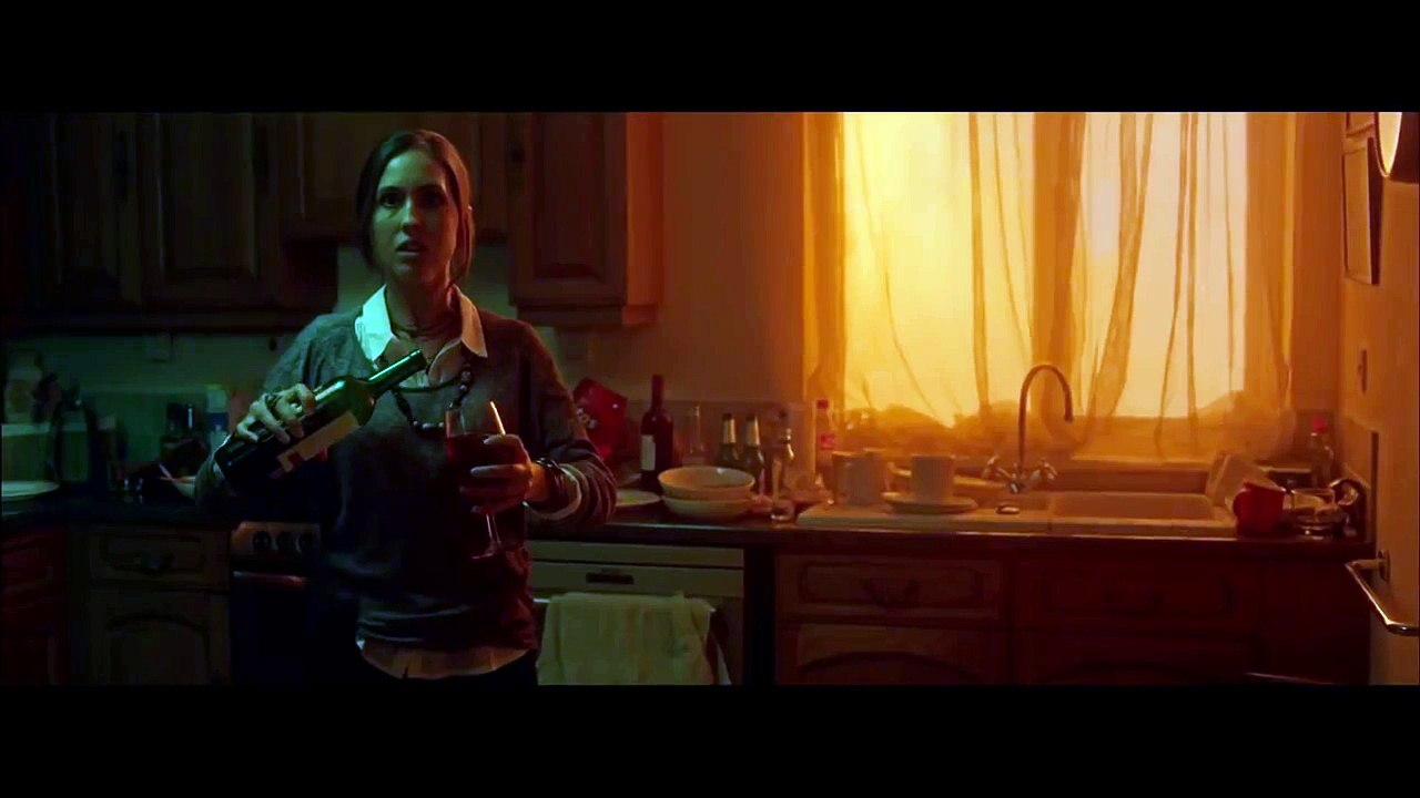 "Don't Move" | Frightening Films Fridays | Short Horror Suspense Film HD 1080p