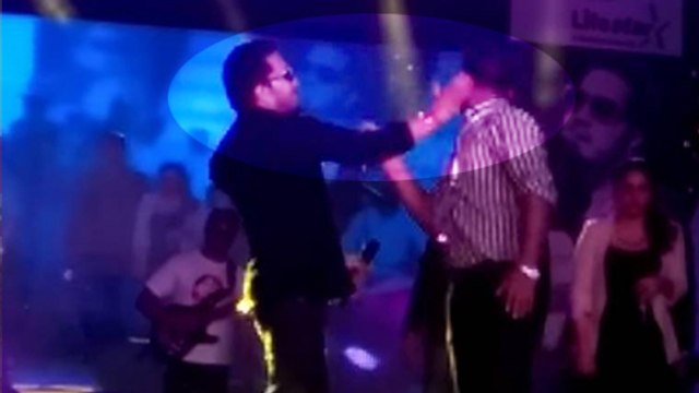 Watch Video: Mika Singh SLAPS A Doctor At a Concert