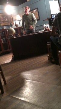 The actor DENNIS QUAID loses it and goes crazy during the filming of a movie